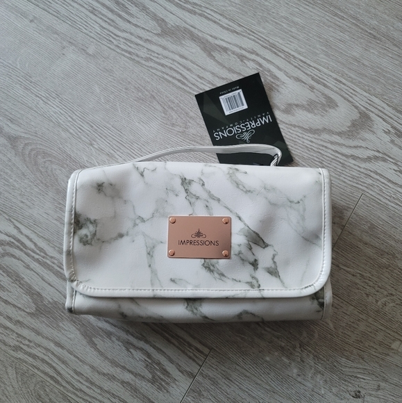 NWT Impressions Vanity Capri Hanging Cosmetic Bag - Picture 5 of 11